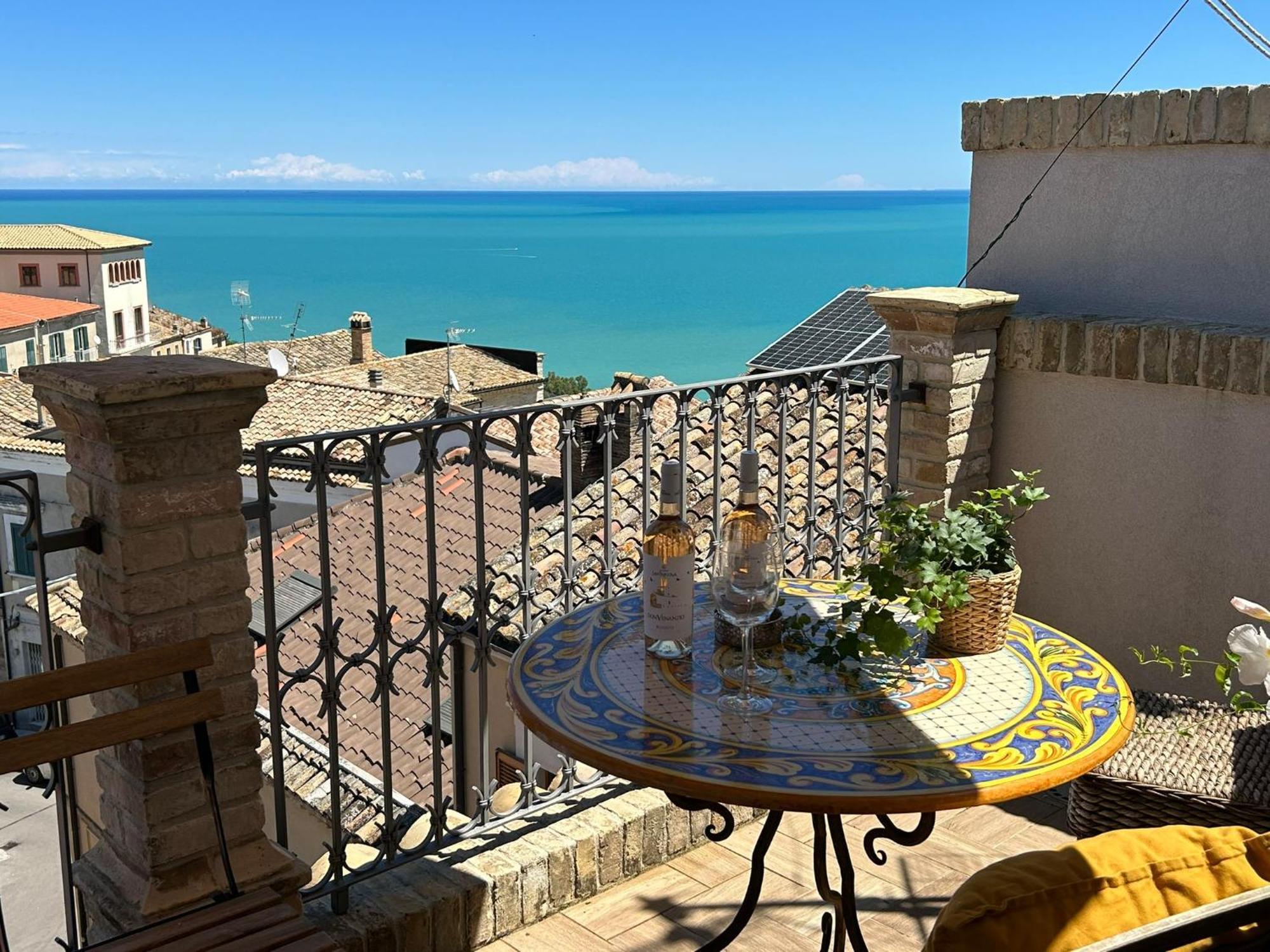 La Fabbrica Di San Pietro Vasto Bed and Breakfast Buitenkant foto